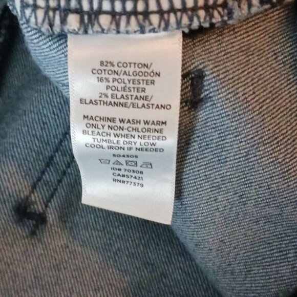 Ann Taylor Jeans Blue Denim Cropped Stretch Raw Hem Womens Size 10 - Picture 7 of 7